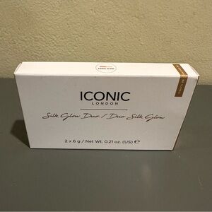 ICONIC London Silk Glow Duo in Coral Glow